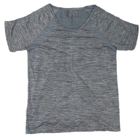 Athleta Tops - Athleta Women’s Athletic T-Shirt in Gray Size XL